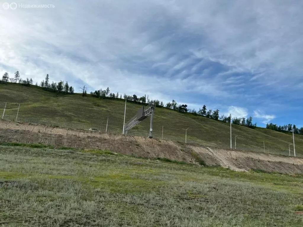 Участок в Якутск, улица Старый Покровский Тракт (10 м) - Фото 1