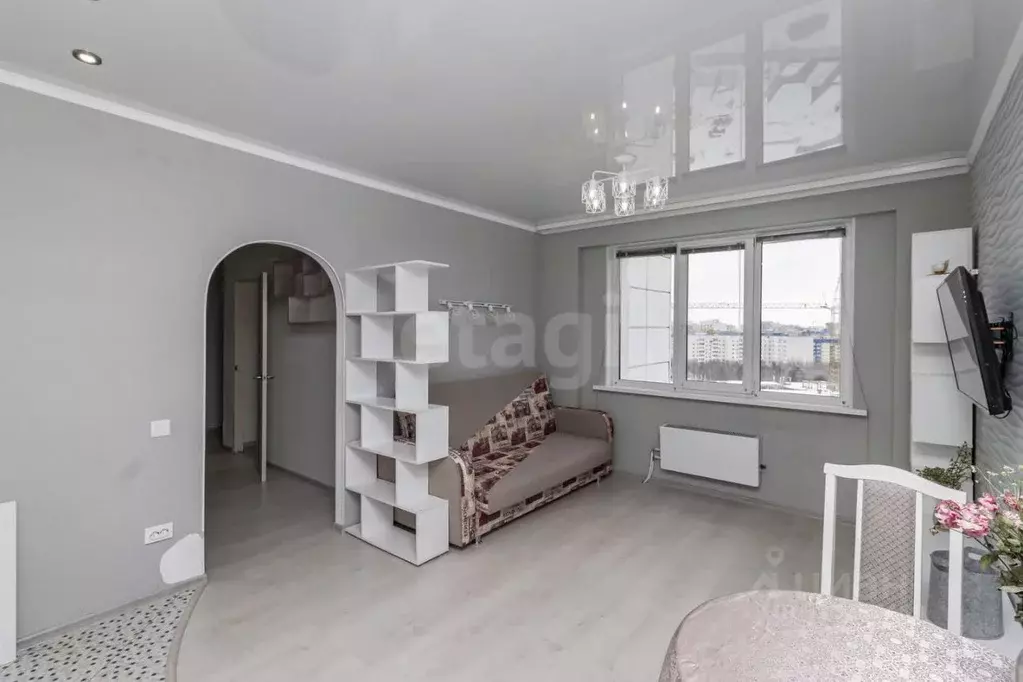 2-к кв. Ханты-Мансийский АО, Сургут ул. Маяковского, 10 (60.1 м) - Фото 1