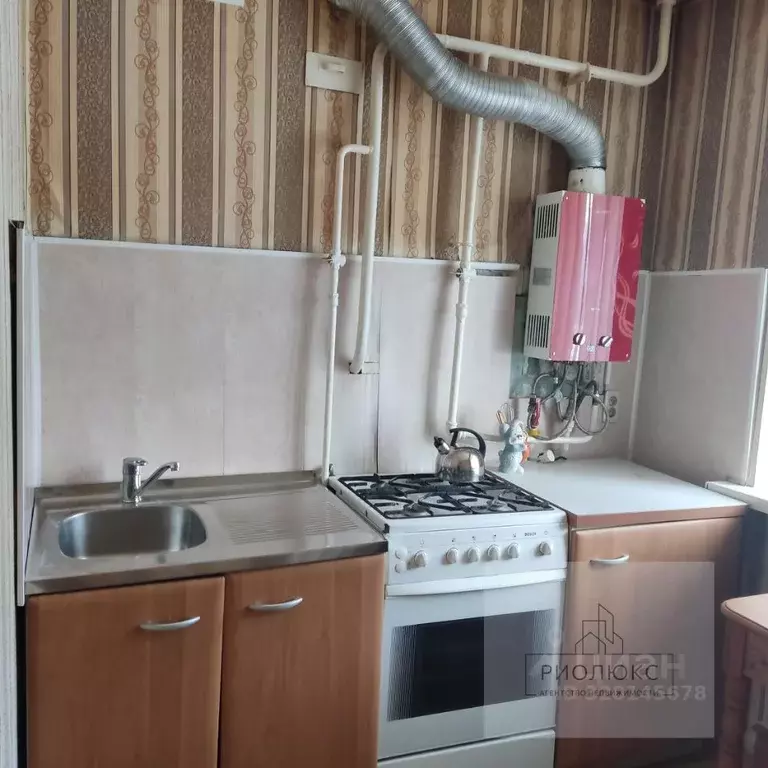 3-к кв. Челябинская область, Магнитогорск ул. Панькова, 2 (57.2 м) - Фото 2