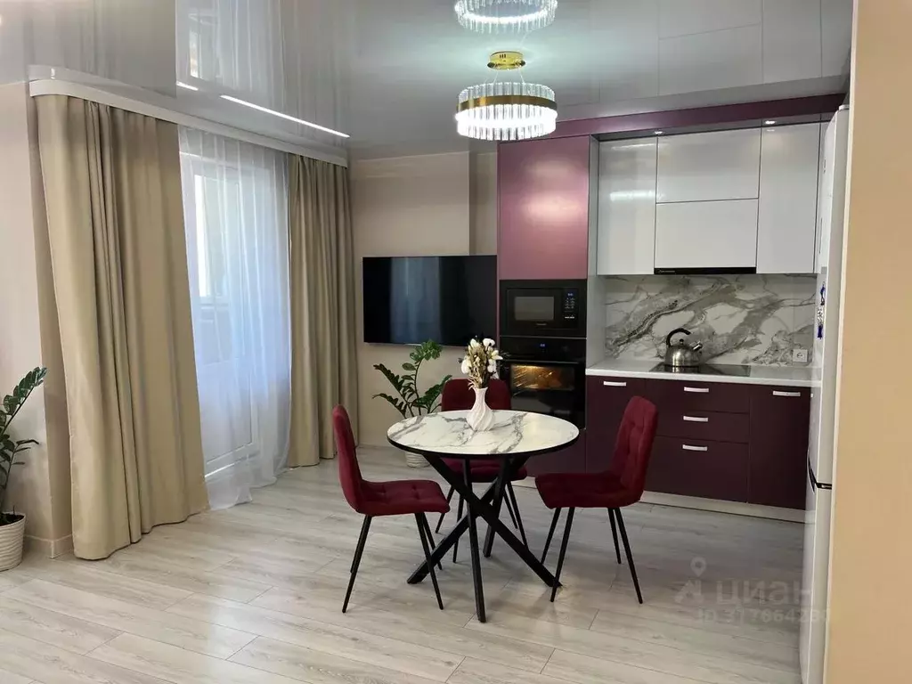 4-к кв. Башкортостан, Уфа ул. имени Фронтовых Бригад, 15 (78.8 м) - Фото 1