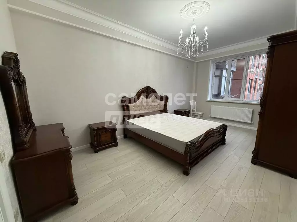 2-к кв. Дагестан, Каспийск Батырая ул., 46 (77.0 м) - Фото 1