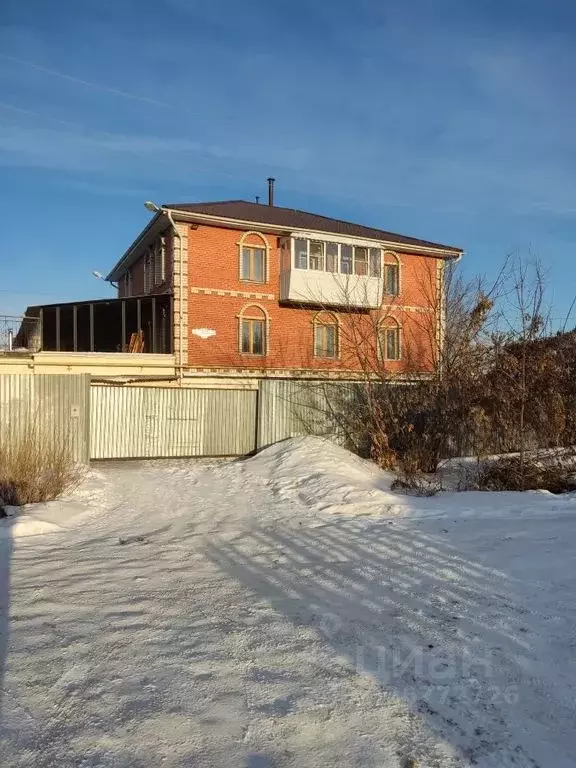 Дом в Челябинская область, Миасс Автомеханический пер., 2В (300 м) - Фото 1