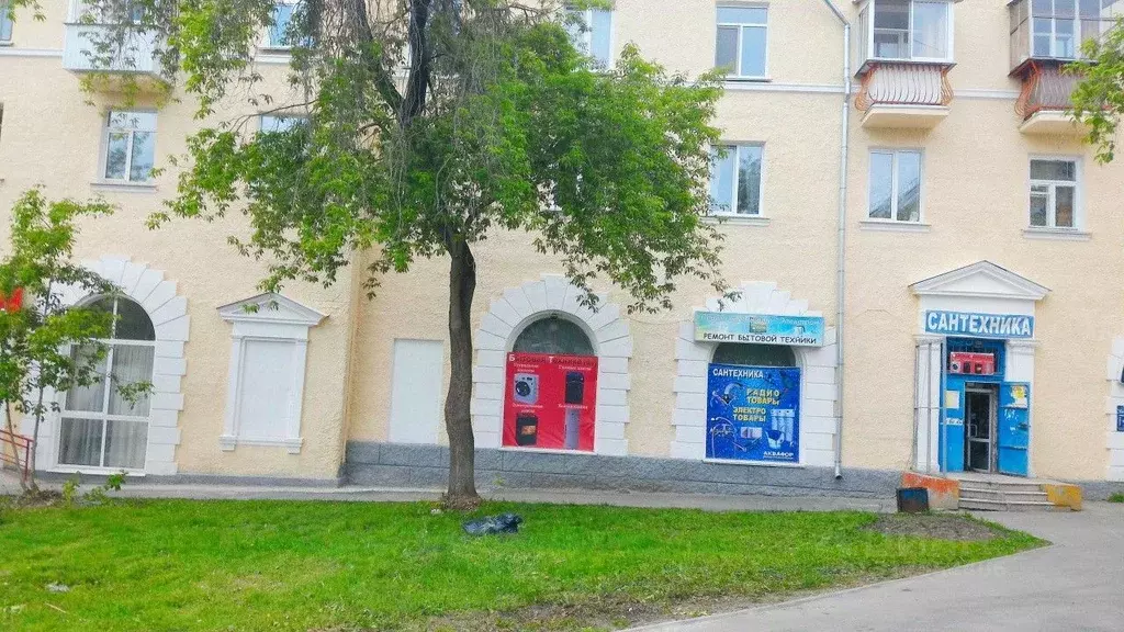 Торговая площадь в Свердловская область, Екатеринбург ул. Старых ... - Фото 0