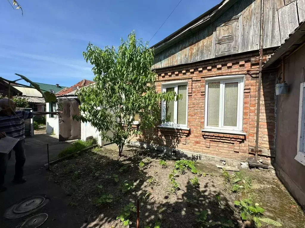 Дом в Северная Осетия, Владикавказ ул. Ушинского, 72 (48 м) - Фото 1