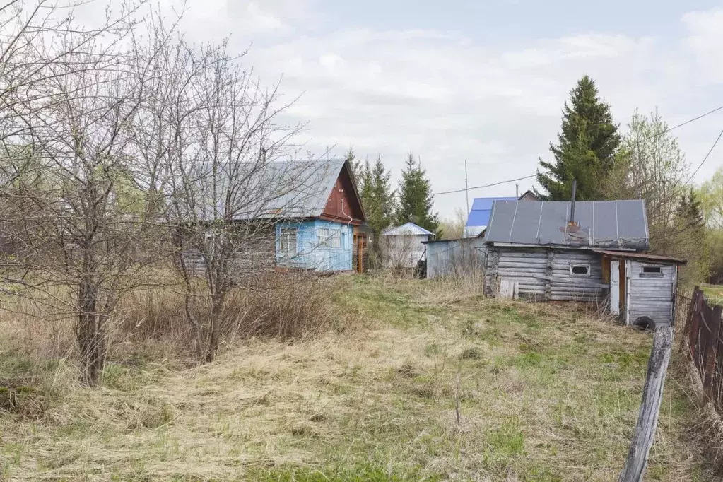 Участок в Башкортостан, Иглинский район, Акбердинский сельсовет, д. ... - Фото 1