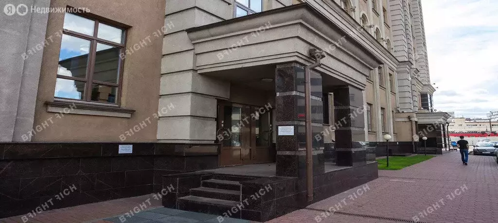 Офис (351.4 м) - Фото 0