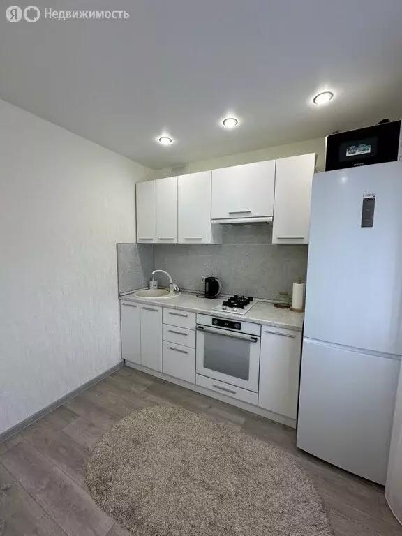 1-комнатная квартира: Березники, улица 30 лет Победы, 16 (34.8 м) - Фото 2