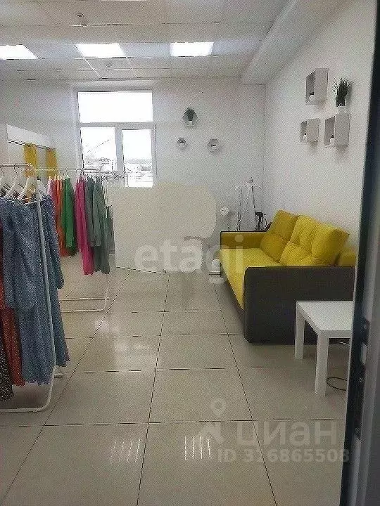 Торговая площадь в Бурятия, Улан-Удэ ул. Балтахинова, 15 (32 м) - Фото 1