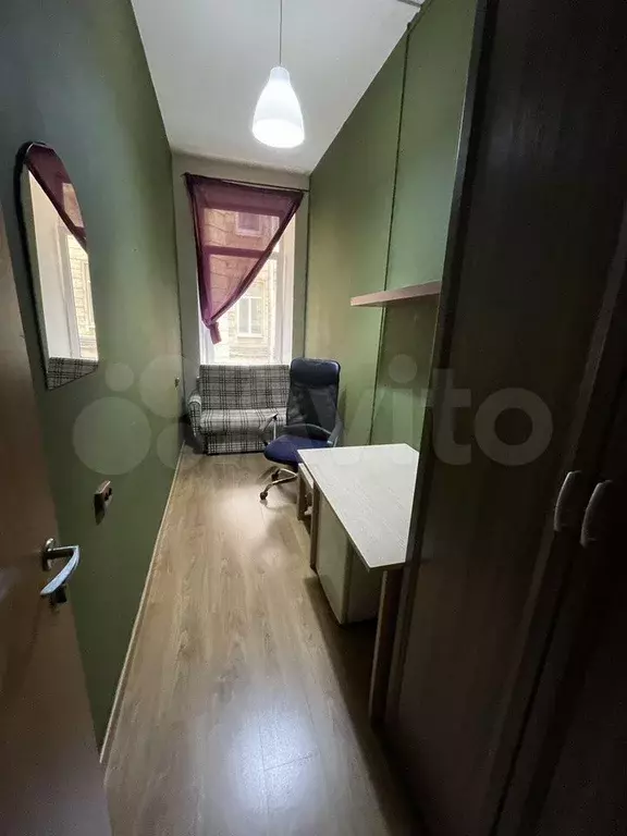 Комната 14 м в 7-к., 2/6 эт. - Фото 1