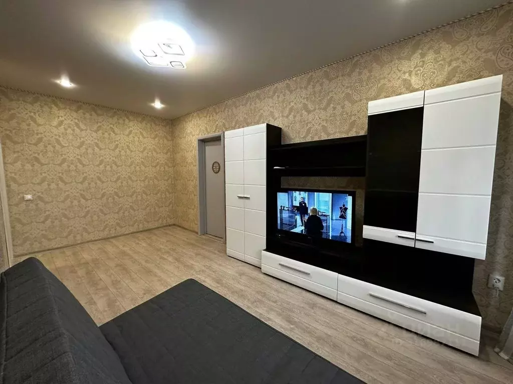 2-к кв. Татарстан, Казань ул. Сибирский Тракт, 19/6 (45.0 м) - Фото 1