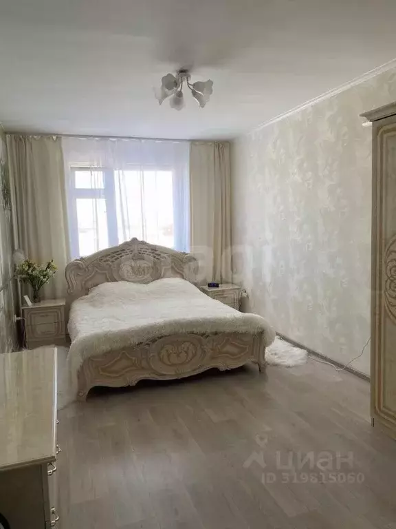 3-к кв. Ямало-Ненецкий АО, Салехард ул. Имени Василия Подшибякина, 46Б ... - Фото 1