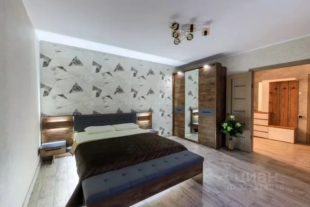 1-к кв. Тюменская область, Тобольск 4-й мкр, 36/1 (45.0 м) - Фото 1