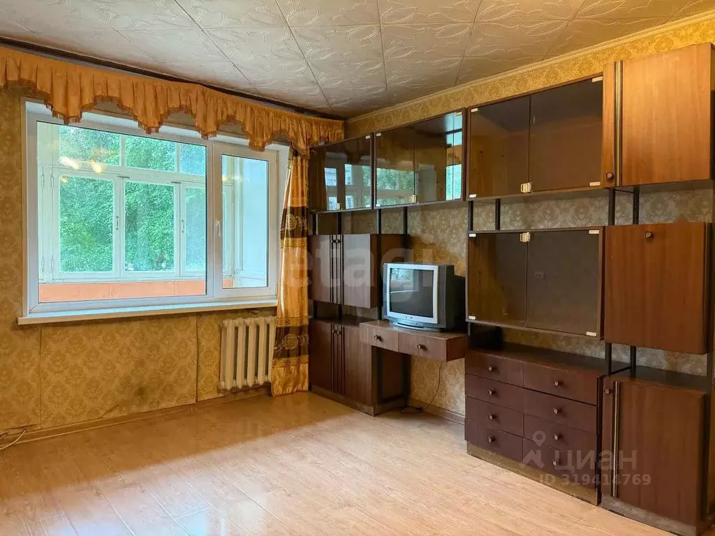 1-к кв. Приморский край, Артем ул. Кирова, 41 (33.5 м) - Фото 0