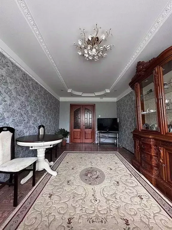 3-к кв. Тюменская область, Тюмень ул. 50 лет Октября, 46 (69.3 м) - Фото 2