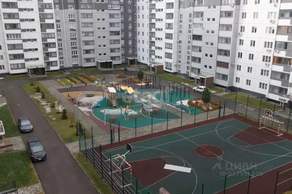 3-к кв. Челябинская область, Челябинск ул. Дмитрия Неаполитанова, 16 ... - Фото 2