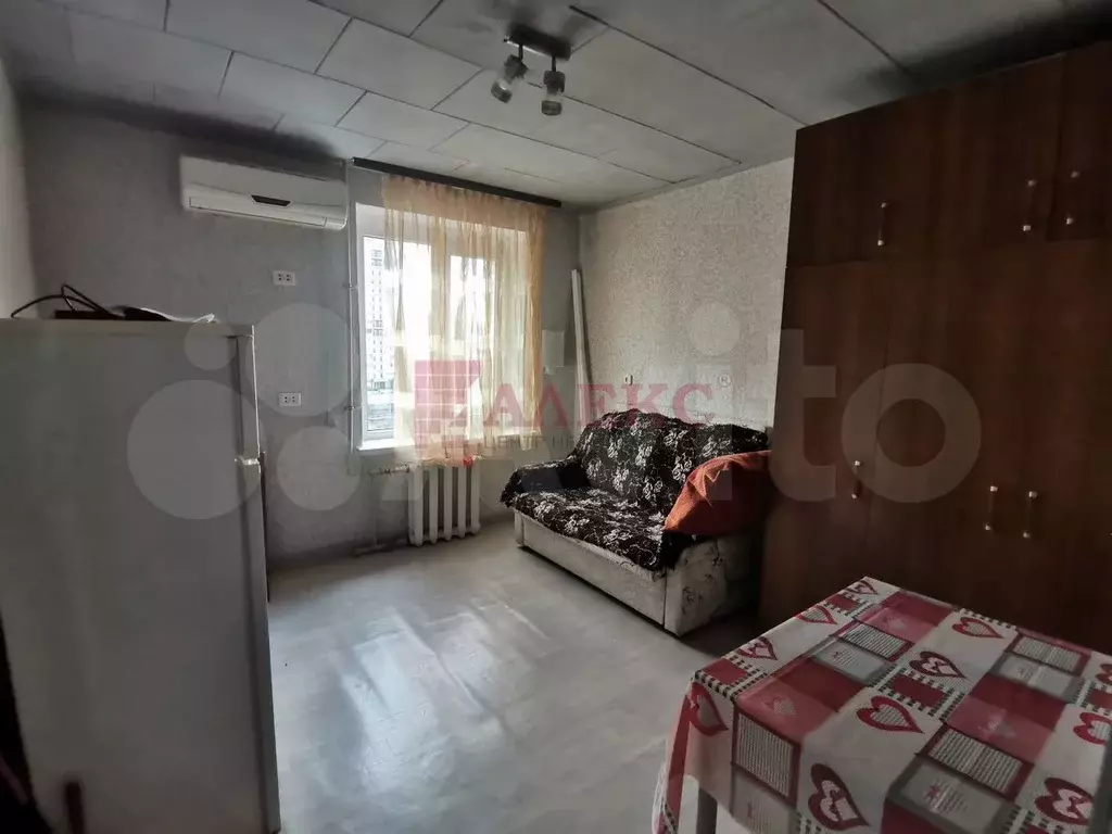 Комната 12 м в 3-к., 9/9 эт. - Фото 1