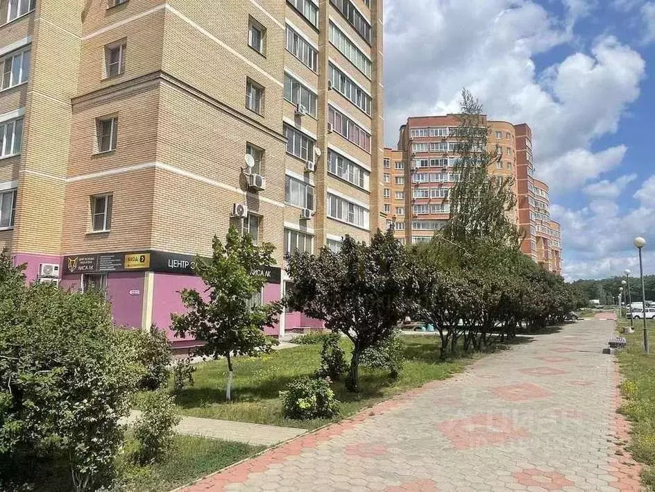Помещение свободного назначения в Белгородская область, Старый Оскол ... - Фото 0