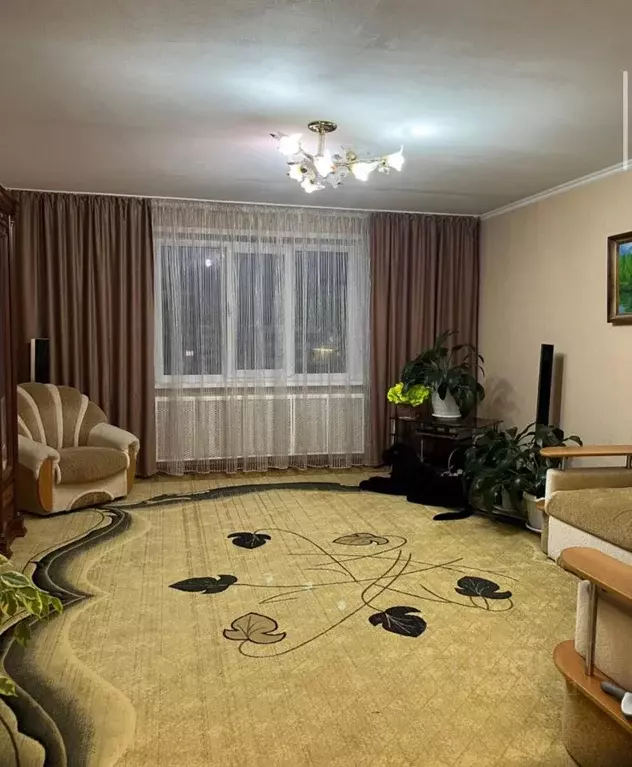 4-к кв. Татарстан, Нижнекамск ул. Чишмале, 19 (116.0 м) - Фото 1