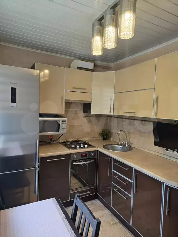 2-к. квартира, 42 м, 2/5 эт. - Фото 0