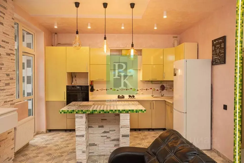 2-к кв. Севастополь ул. Тарутинская, 60 (71.5 м) - Фото 2