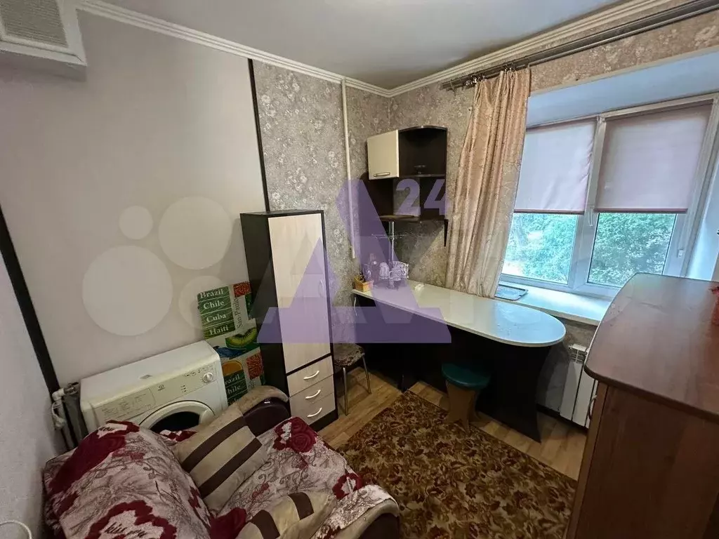 Комната 16 м в 2-к., 1/5 эт. - Фото 0
