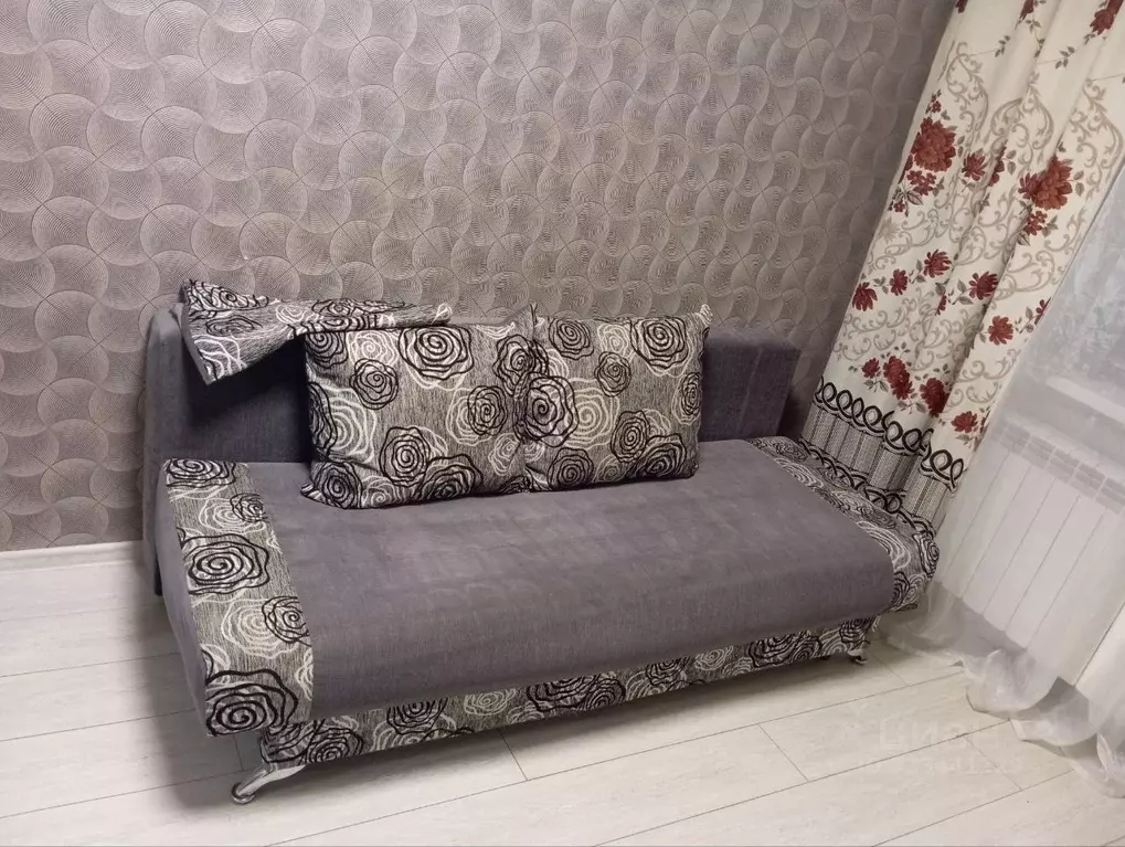 Студия Красноярский край, Красноярск Зеленая Роща мкр, ул. Устиновича, ... - Фото 1