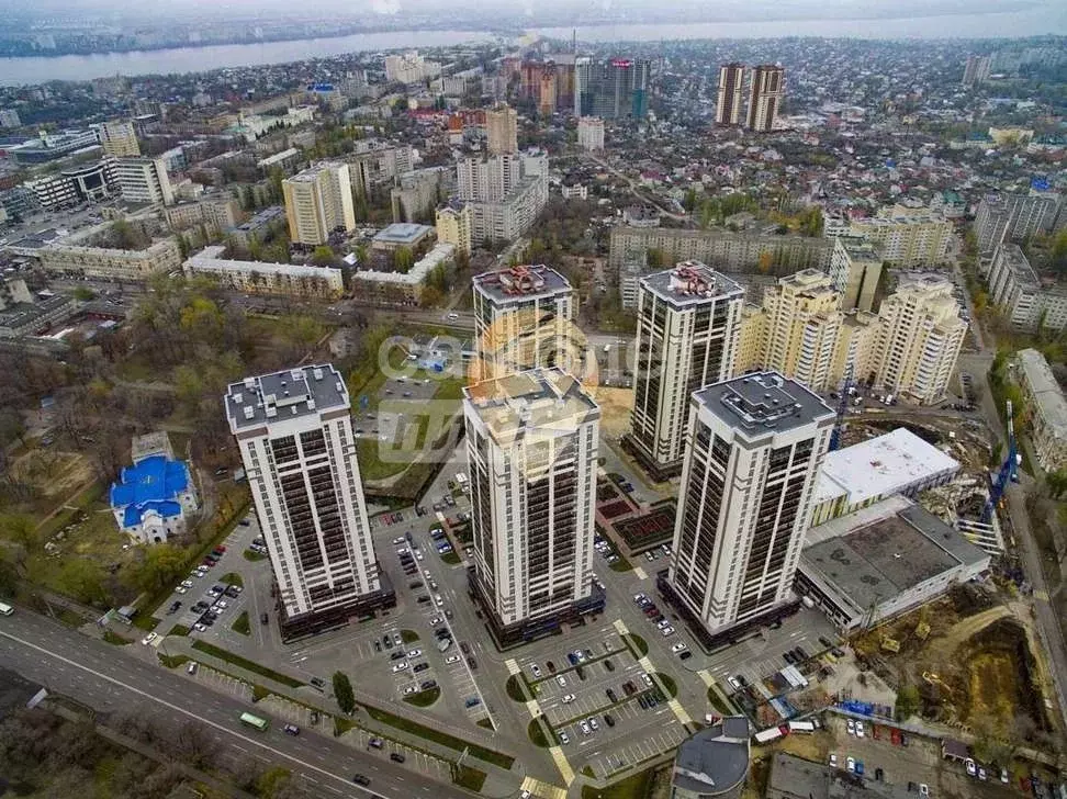 Торговая площадь в Воронежская область, Воронеж ул. Ворошилова, 1Г ... - Фото 1