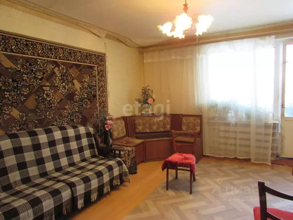 4-к кв. Волгоградская область, Волжский ул. Наримана Нариманова, 16 ... - Фото 0