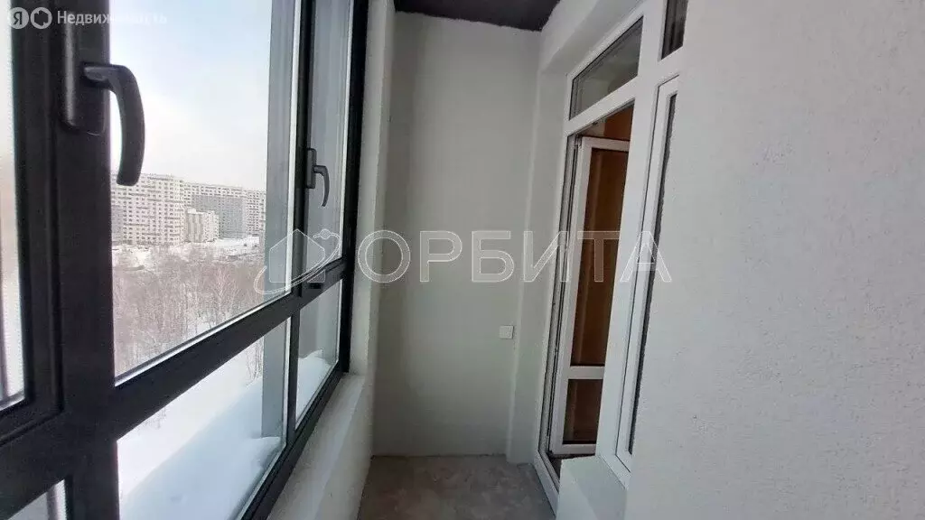 2-комнатная квартира: Тюмень, улица Первооткрывателей, 9 (51.6 м) - Фото 2