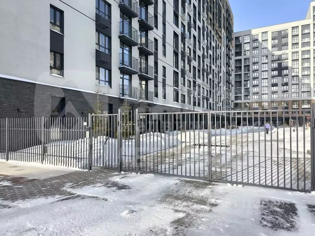 2-к кв. Тюменская область, Тюмень ул. Андрея Приказнова, 7 (59.6 м) - Фото 0