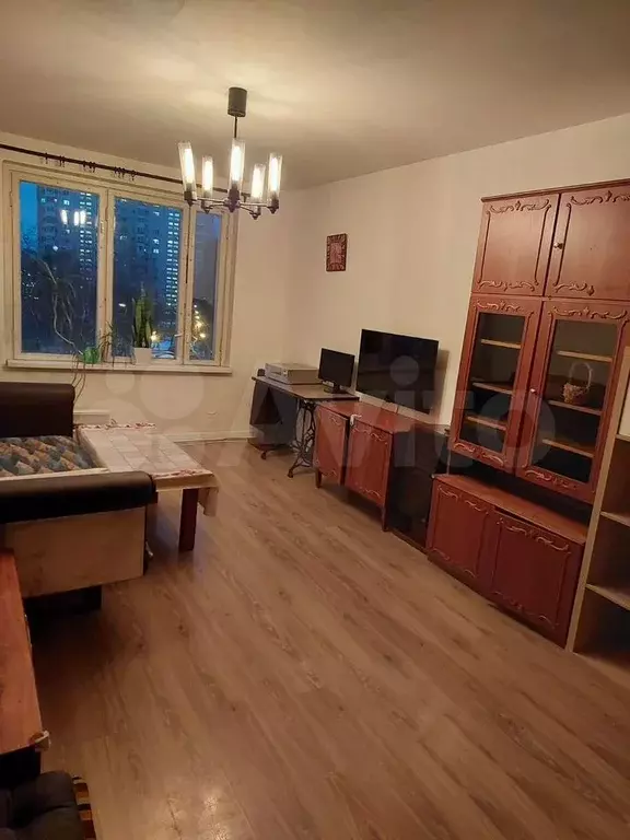 3-к. квартира, 60 м, 5/9 эт. - Фото 0