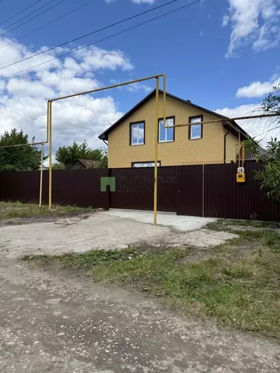 Коттедж в Самарская область, Сызрань Калининградская ул., 16 (175 м) - Фото 1
