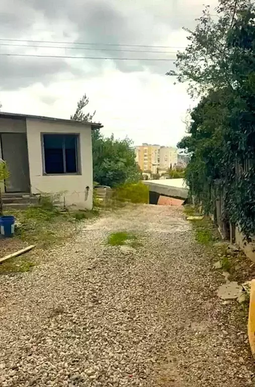 Участок в Крым, Ялта муниципальный округ, Кореиз пгт спуск Мисхорский, ... - Фото 0