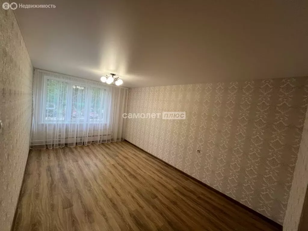 3-комнатная квартира: Москва, улица Пришвина, 13 (63.2 м) - Фото 1