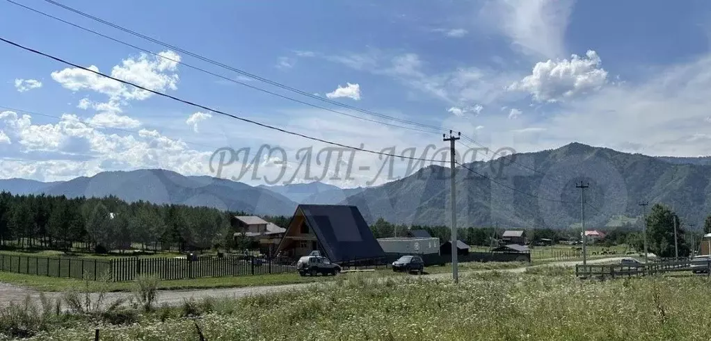 Участок в Алтай, Чемальский район, Элекмонарское с/пос, с. Элекмонар  ... - Фото 1