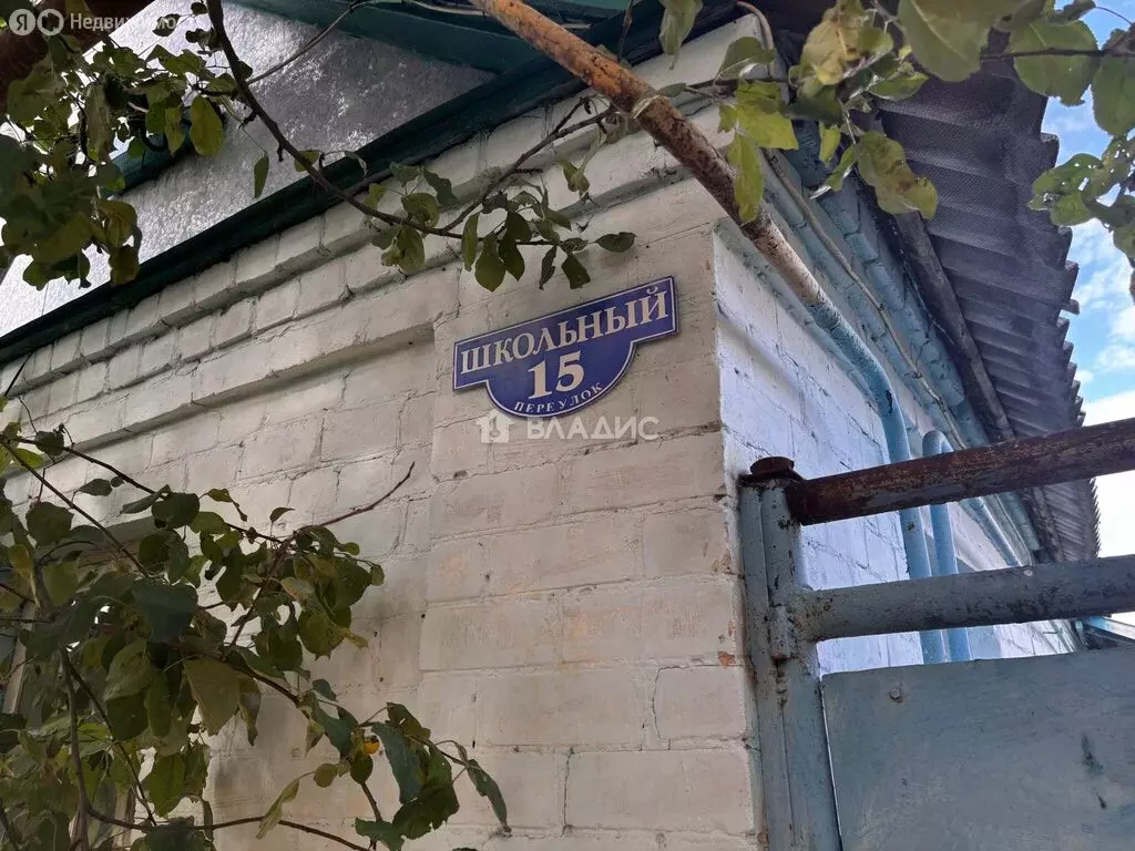 Дом в Белгородская область, городское поселение Короча, село ... - Фото 1