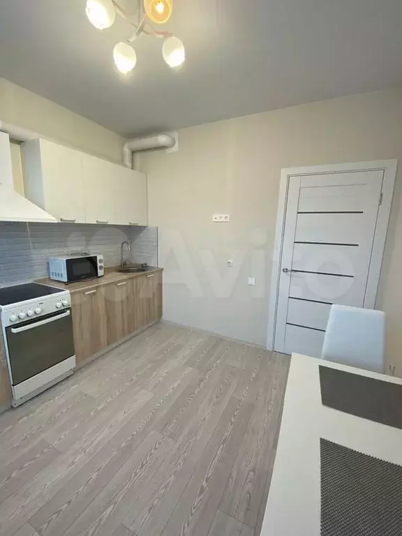 1-к. квартира, 40 м, 11/16 эт. - Фото 1