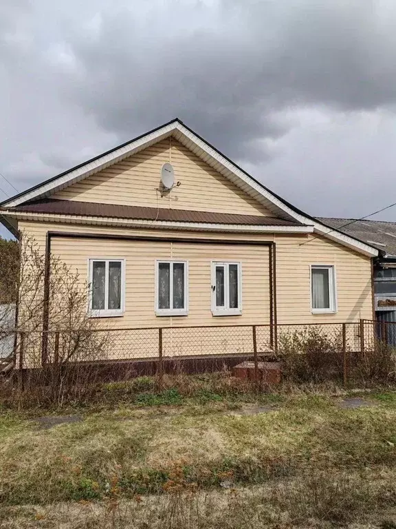 Дом в Свердловская область, Полевской ул. Чернышевского (40 м) - Фото 1