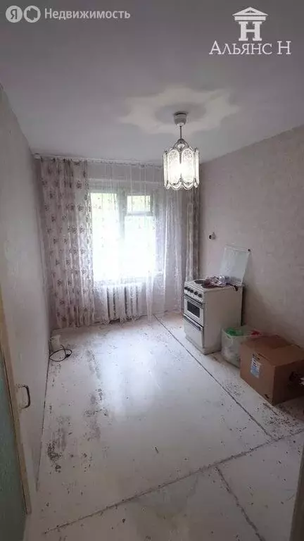 3-комнатная квартира: Петропавловск-Камчатский, улица Арсеньева, 41 ... - Фото 2