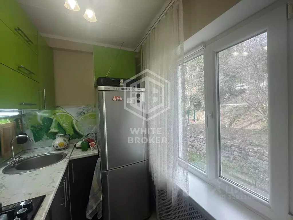 2-к кв. Крым, Ялта муниципальный округ, Массандра пгт ул. Мира, 24 ... - Фото 2