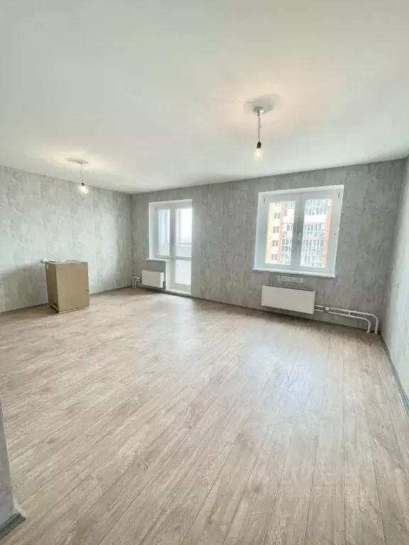 2-к кв. Омская область, Омск ул. Леонида Маслова, 5 (83.0 м) - Фото 1