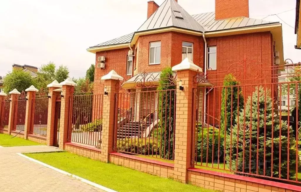 Комната Саратовская область, Балаково Заречная ул., 1/9 - Фото 2