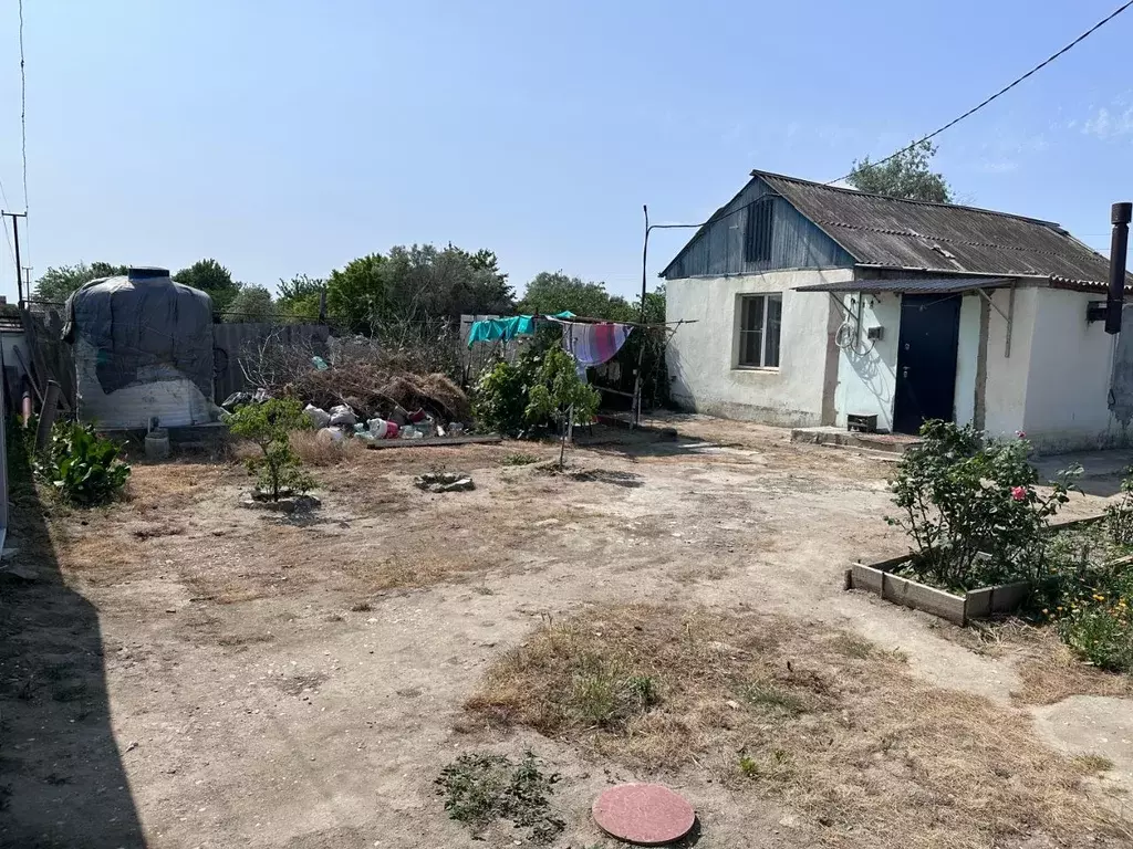 Дом в Дагестан, Махачкала СНТ Красная Роза тер., ул. 1-я Розовая (60 ... - Фото 0