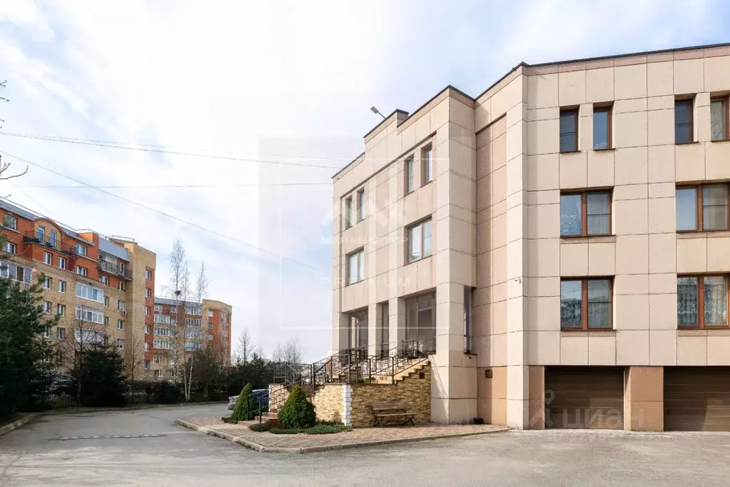 Таунхаус в Санкт-Петербург, Санкт-Петербург, Пушкин ул. Архитектора ... - Фото 1