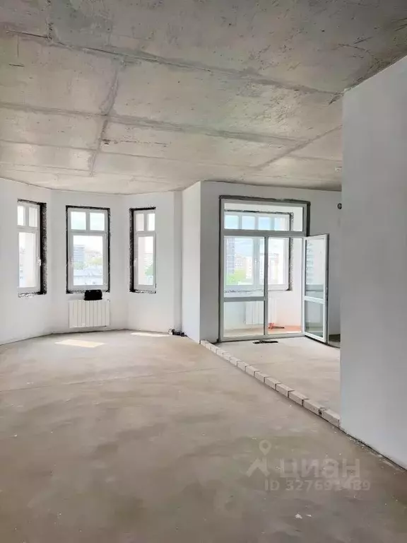 2-к кв. Кировская область, Киров ул. Свободы, 28 (79.9 м) - Фото 1