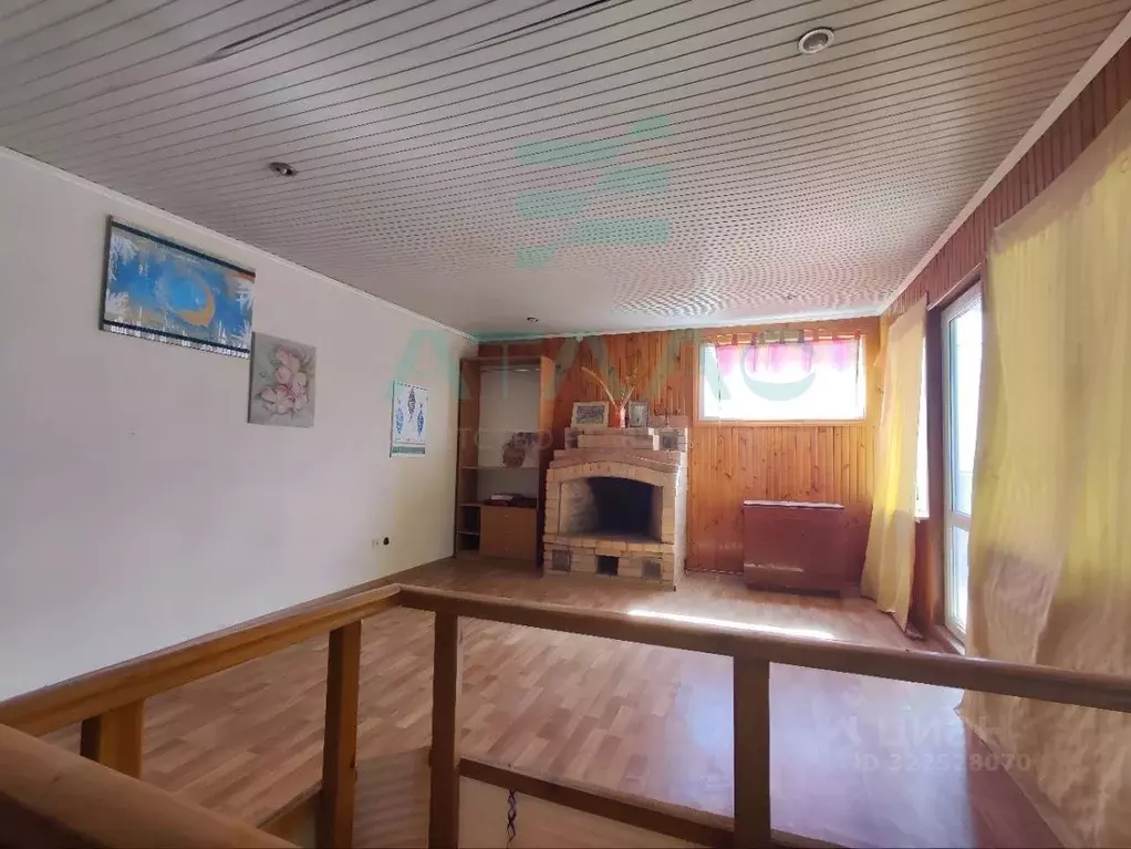 2-к кв. Крым, Симферополь ул. Генерала Захарова, 12 (86.6 м) - Фото 2