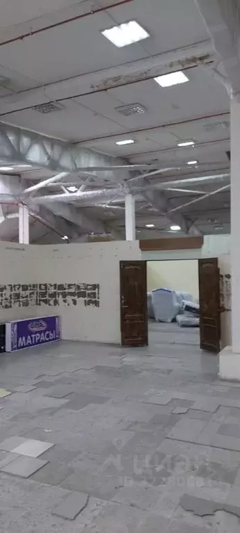 Торговая площадь в Татарстан, Казань ул. Сибирский Тракт, 34к1 (1600 ... - Фото 1