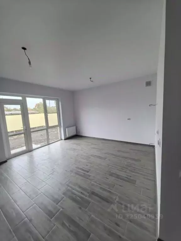 Дом в Краснодарский край, Темрюкский район, Курчанское с/пос, ... - Фото 1