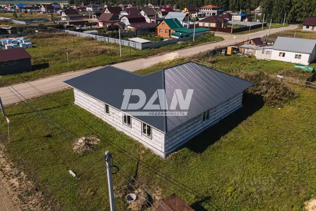Дом в Челябинская область, Красноармейский муниципальный округ, с. ... - Фото 1