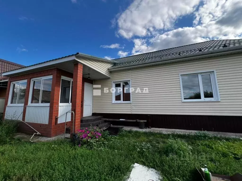 Дом в Воронежская область, Борисоглебский городской округ, с. Чигорак ... - Фото 0
